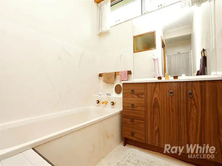 Sixth view of Homely house listing, 5 Milton St, Macleod VIC