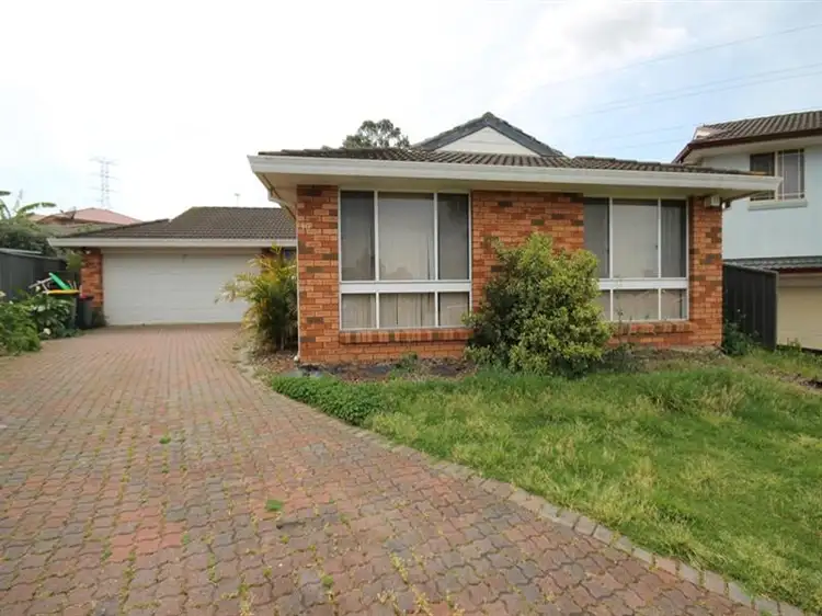 10 Vega Pl, Hinchinbrook NSW