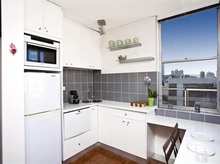 Fourth view of Homely studio listing, 508/76 Roslyn Gdns, Elizabeth Bay NSW
