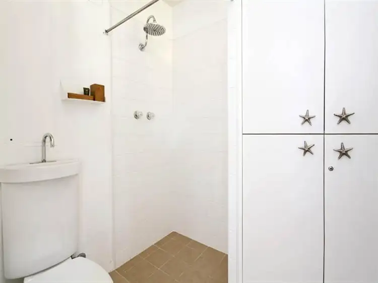 Fifth view of Homely studio listing, 508/76 Roslyn Gdns, Elizabeth Bay NSW