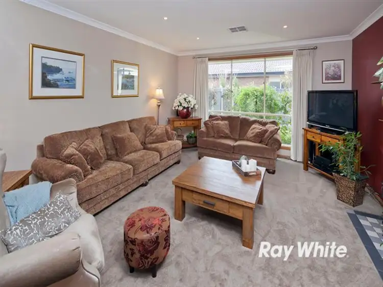 Fourth view of Homely house listing, 8 Collina Ct, Langwarrin VIC