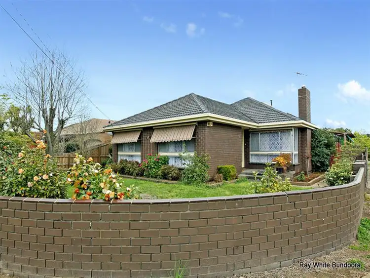 37 Luton Way, Bundoora VIC