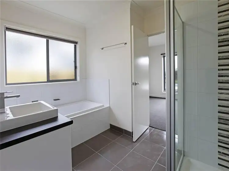 Fifth view of Homely house listing, 1 Plover St, Lara VIC