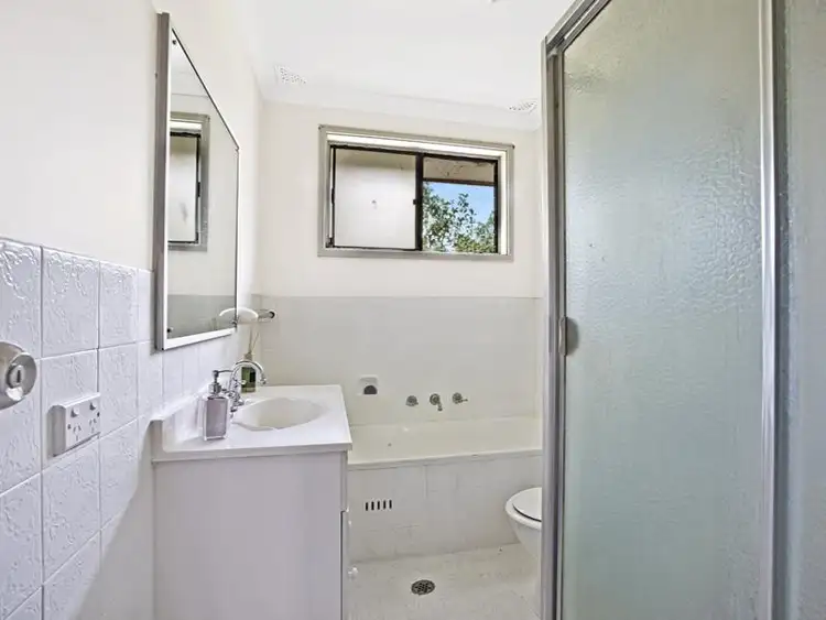 Seventh view of Homely house listing, 15 Kisdon Cres, Prospect NSW