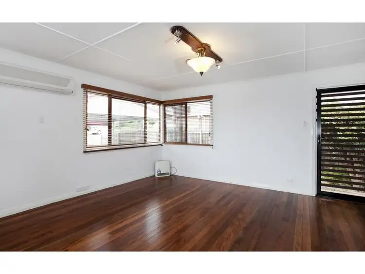 Fifth view of Homely house listing, 35 Rodney St, Wynnum West QLD