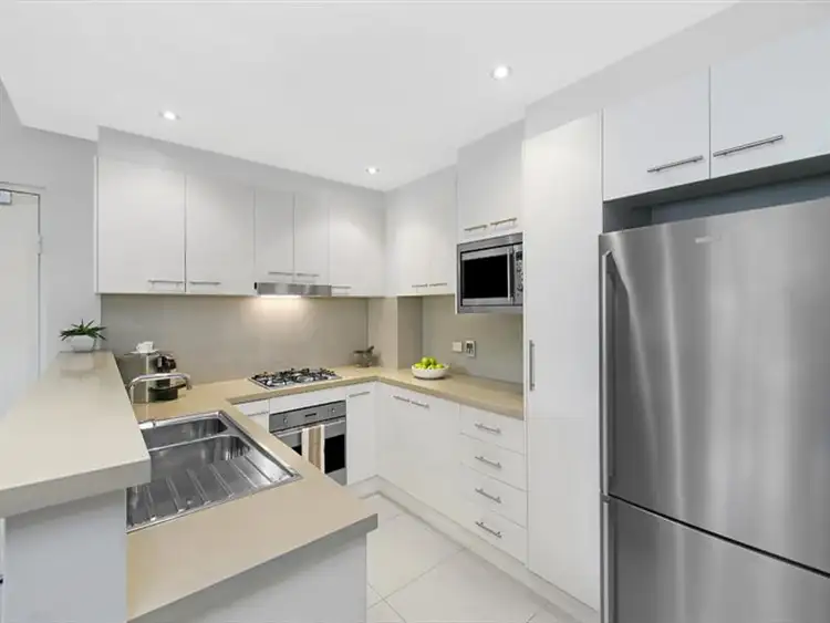Second view of Homely unit listing, 22/2 Finlay Rd, Turramurra NSW