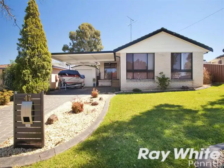 17 Korimul Cres, South Penrith NSW