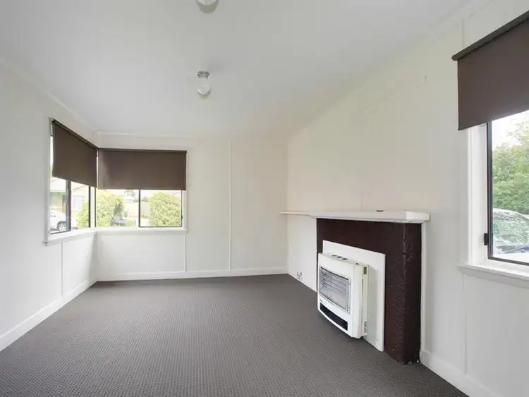 28 Treherne St, Mayfield TAS