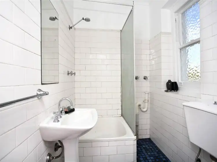 Fourth view of Homely apartment listing, 15/46 Kellett St, Potts Point NSW