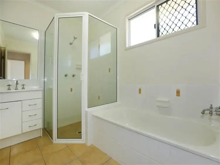 Fifth view of Homely house listing, 22 Springbank Cct, Idalia QLD