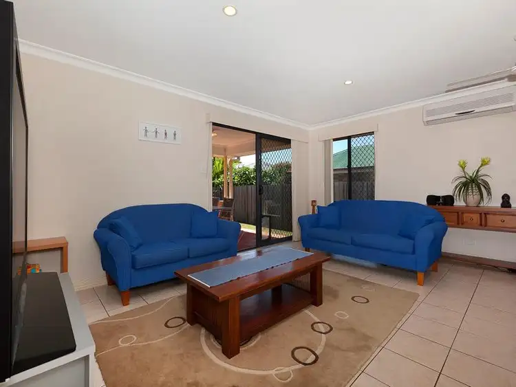 Fifth view of Homely house listing, 9 Belfry Pl, Oxley QLD