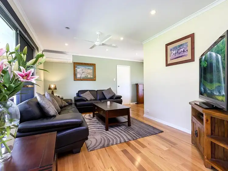 30 Currawong Rd, Samford Valley QLD