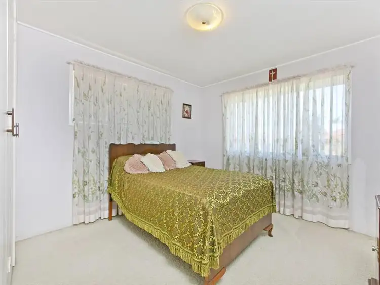 Fifth view of Homely house listing, 47 Glenlyn St, Wynnum West QLD