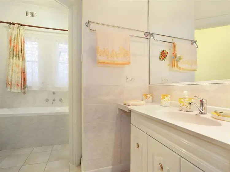 Sixth view of Homely house listing, 11A Crewe Rd, Hughesdale VIC