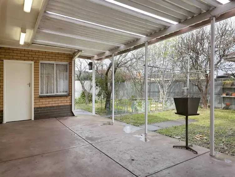 Seventh view of Homely house listing, 10 Southwold St, St Albans VIC