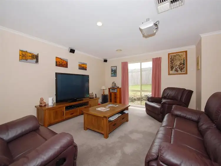 Sixth view of Homely house listing, 8 John Monash Dr, Skye VIC