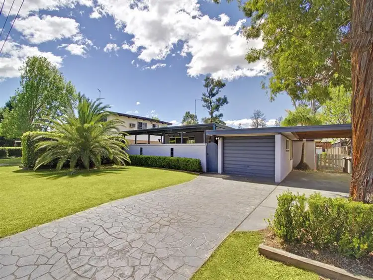 31 Garfield St, McGraths Hill NSW