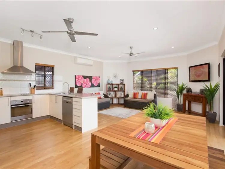 Fourth view of Homely house listing, 98 Roberts Dr, Trinity Beach QLD