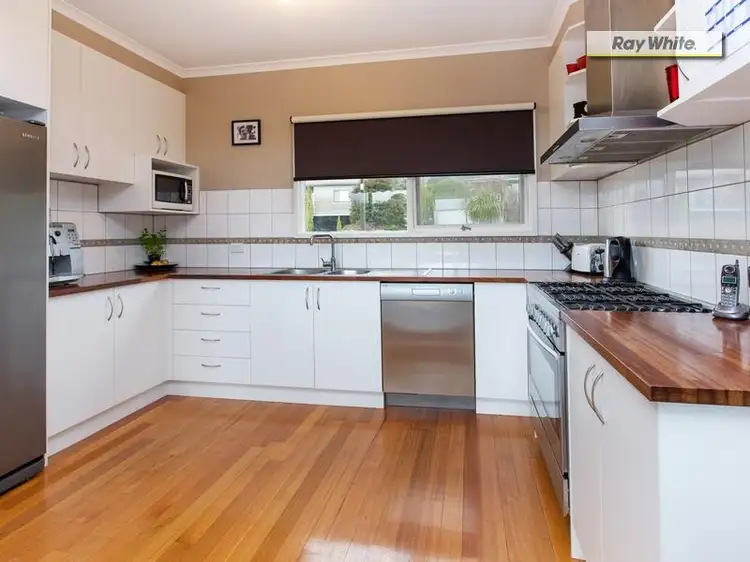 4 Hillman Ave, McCrae VIC