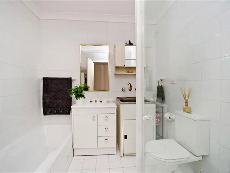 Sixth view of Homely apartment listing, 11/21-23 Roscoe St, Bondi Beach NSW
