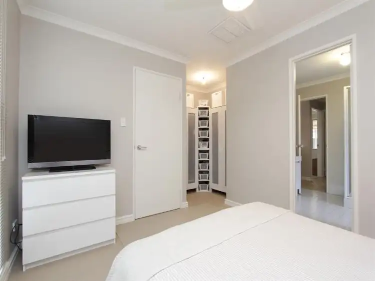 Fifth view of Homely house listing, 20 Pinea Turn, Ellenbrook WA