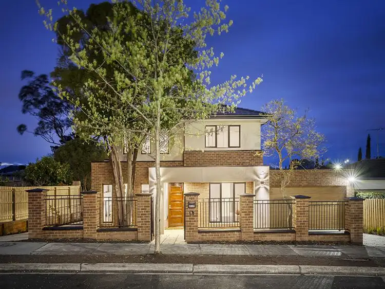 1 Bourke St, Bulleen VIC