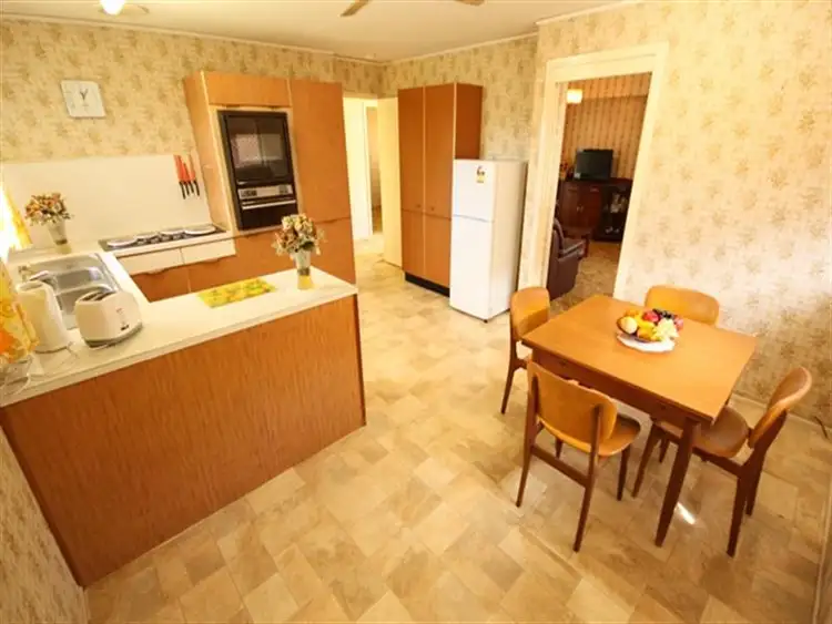 Second view of Homely house listing, 14 Wandarra Cres, Bradbury NSW