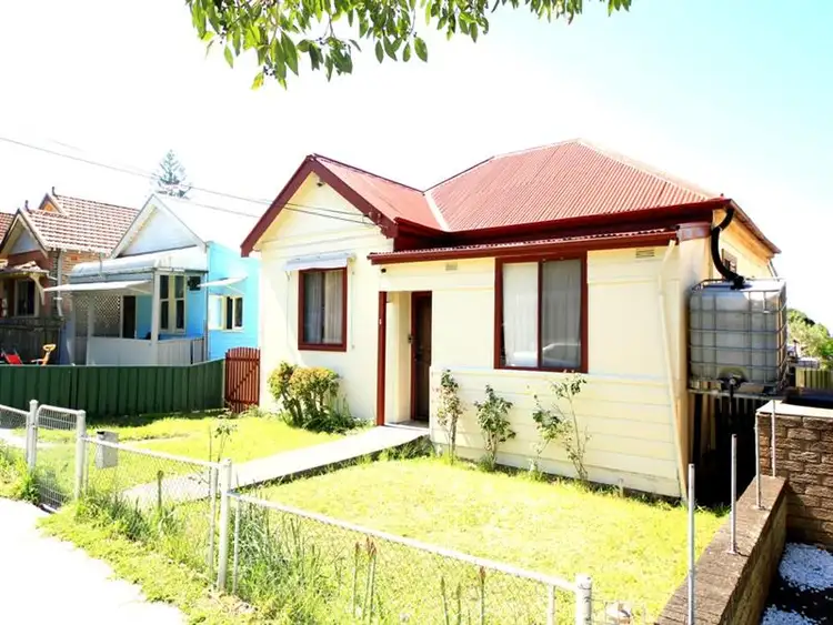 5 YERRICK Rd, Lakemba NSW