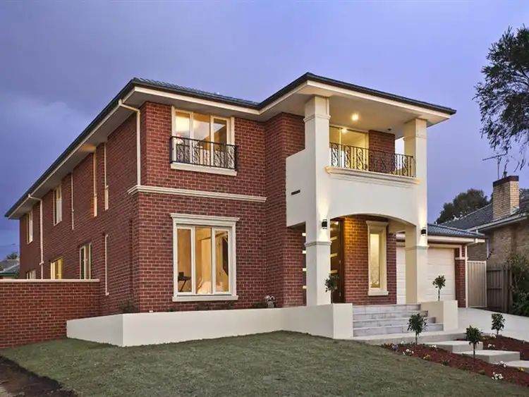 30 Olinda St