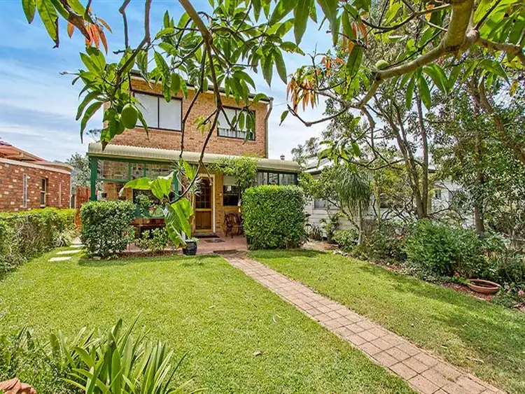 Fourth view of Homely house listing, 2 Milloo Pde, Mooney Mooney NSW