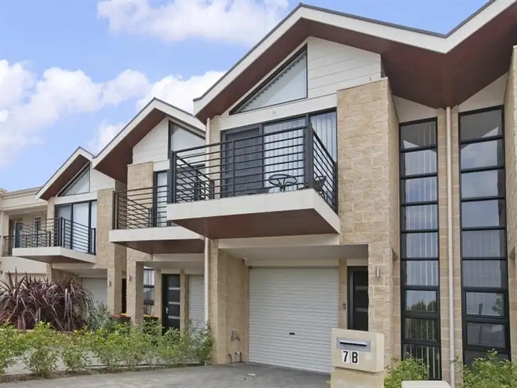 7B Lucia Pl, Mawson Lakes SA