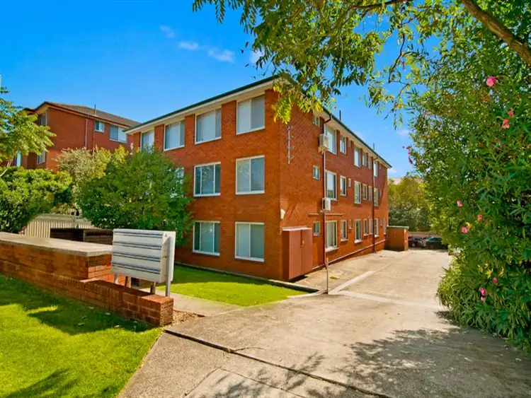 Main view of Homely unit listing, 4/555 Victoria Rd, Ryde NSW
