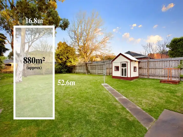 10 Fitzroy Gr, Chadstone VIC