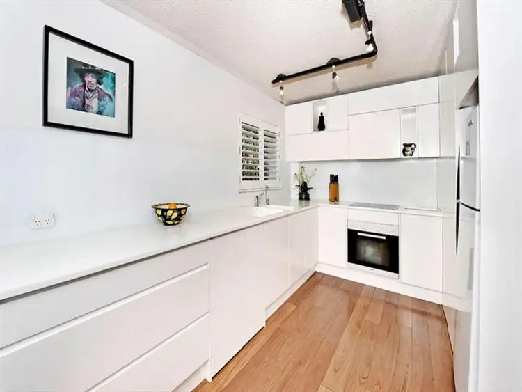 Sixth view of Homely apartment listing, 2/4 Dundas St, Coogee NSW