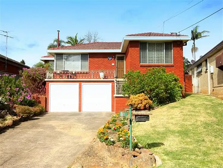 26 Lincoln Rd, Georges Hall NSW