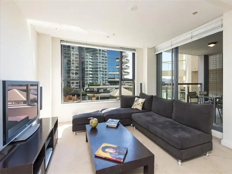 Main view of Homely apartment listing, 706/2 Dind St, Milsons Point NSW
