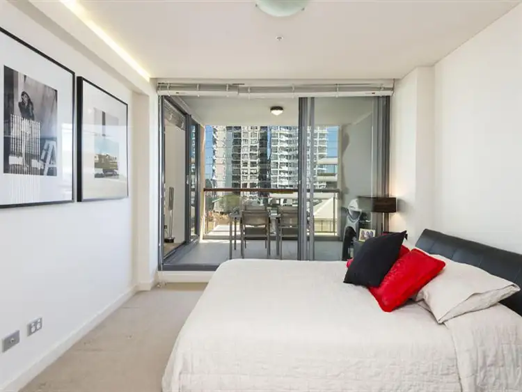 Fifth view of Homely apartment listing, 706/2 Dind St, Milsons Point NSW