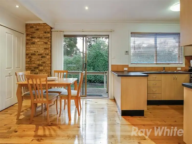 Fifth view of Homely house listing, 8 Denham Ct, Scoresby VIC