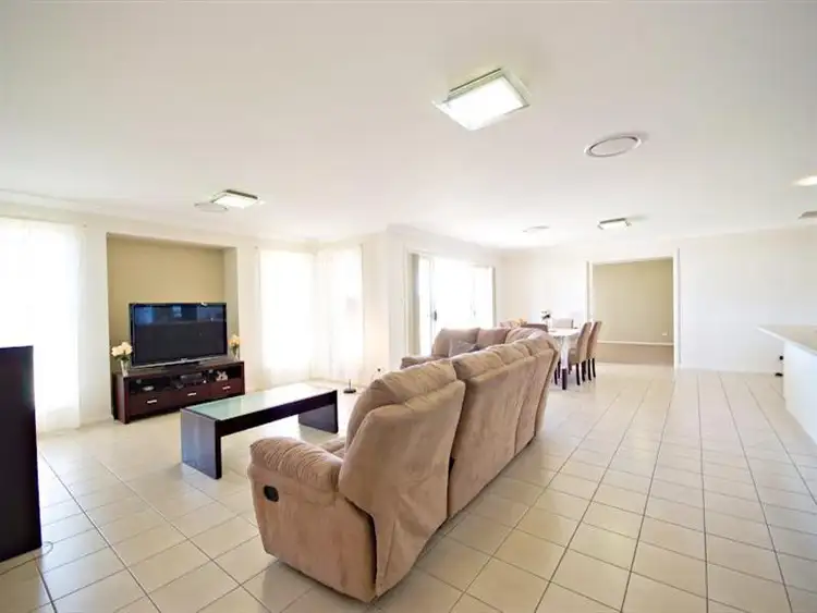 Fifth view of Homely house listing, 9 Ballindoch Pl, Dubbo NSW