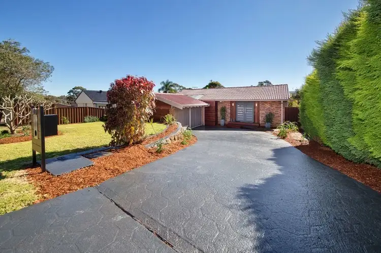 40 Bodalla Crescent, Bangor NSW 2234
