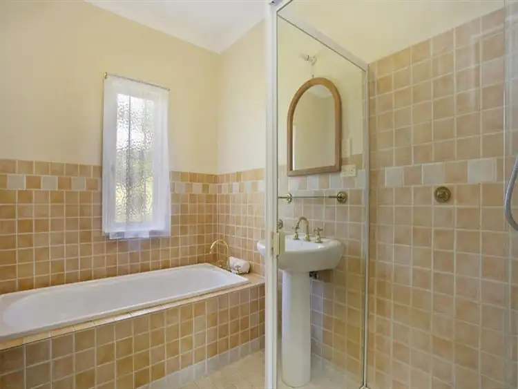 Sixth view of Homely house listing, 35 Bayford St, Oxley QLD