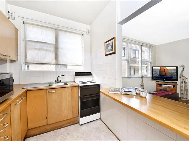 Fourth view of Homely apartment listing, 2/33 Liverpool St, Rose Bay NSW