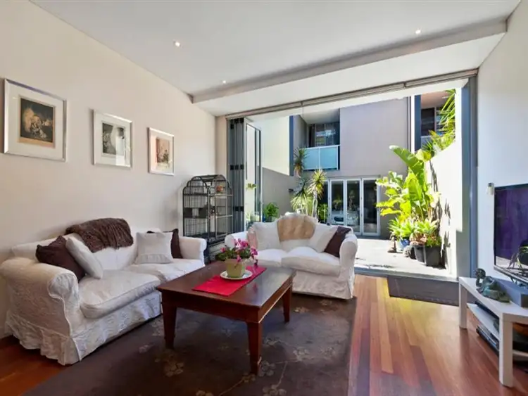 Fourth view of Homely house listing, 176 Belmont St, Alexandria NSW