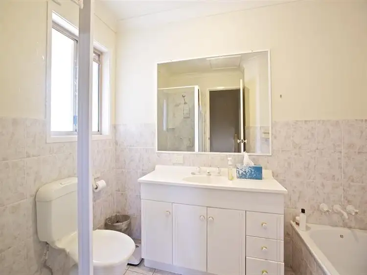 Sixth view of Homely townhouse listing, 9/272 Oxley Dr, Coombabah QLD