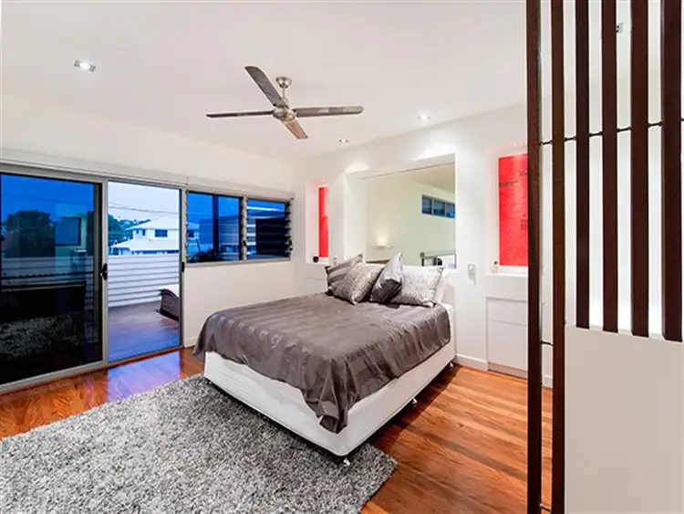 Seventh view of Homely house listing, 69 Smallman St, Bulimba QLD