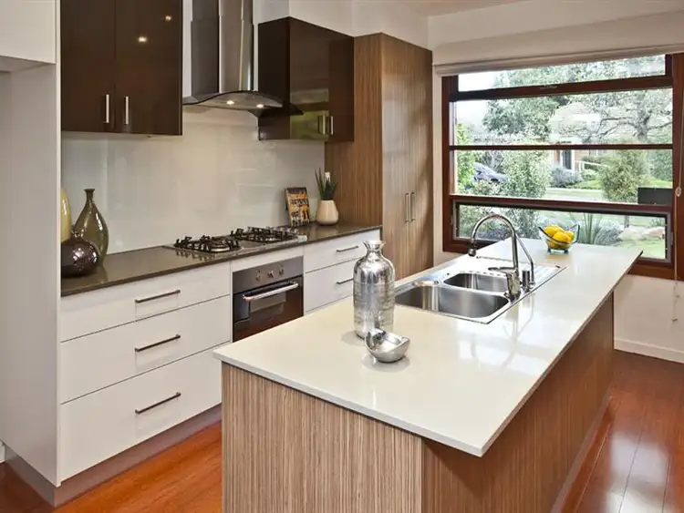 Fourth view of Homely townhouse listing, 1/29 Virginia St, Mount Waverley VIC