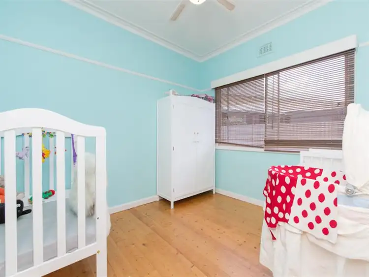 Seventh view of Homely house listing, 10 Floral Ave, Mildura VIC