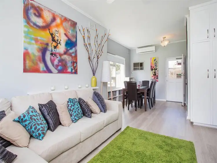 1/9 Pine Ave, Glenelg North SA