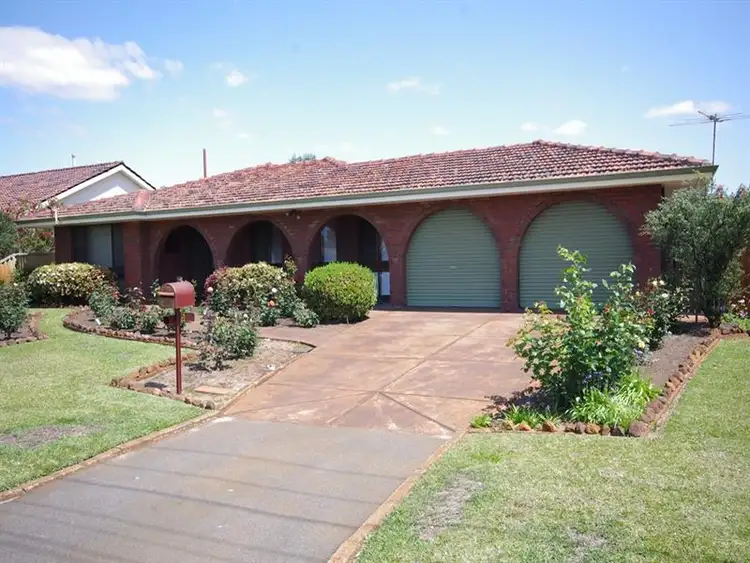 5 Solas Rd, Morley WA