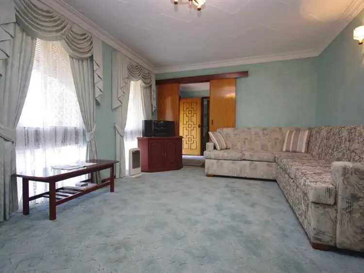 Fifth view of Homely house listing, 5 Solas Rd, Morley WA